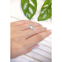 1.57 Ct. Aquamarine from Mozambique Life Style