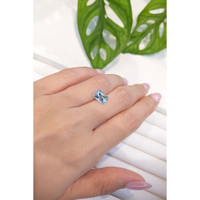 1.78 Ct. Aquamarine from Mozambique Life Style