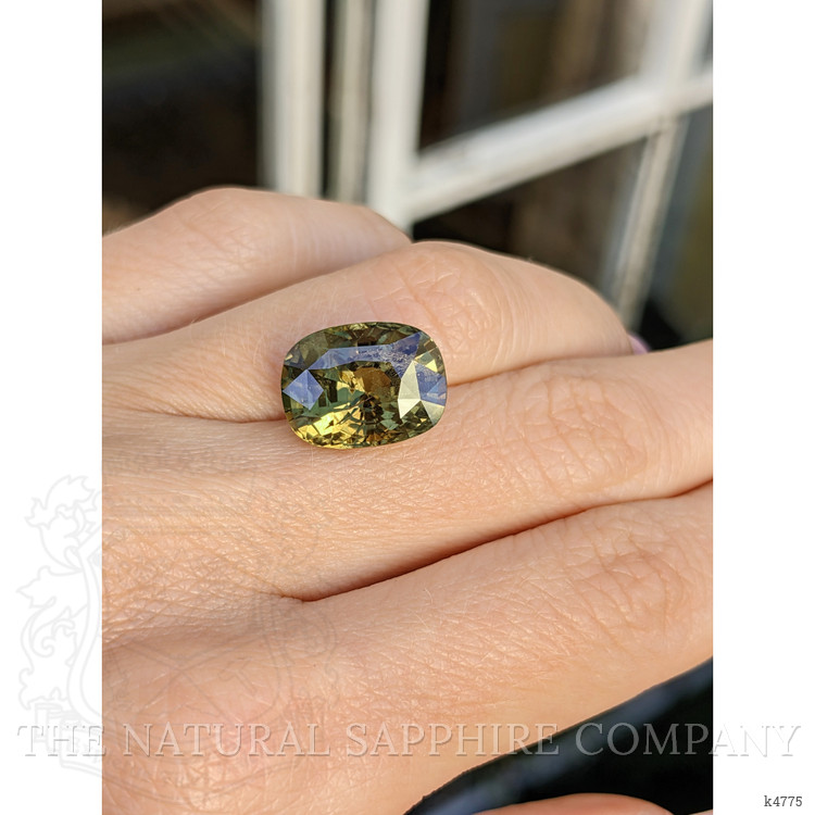 10.43 Ct. Alexandrite from Ceylon (Sri Lanka)
