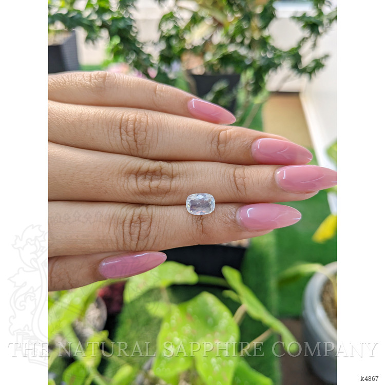 1.42 Ct. Moonstone from Ceylon (Sri Lanka)