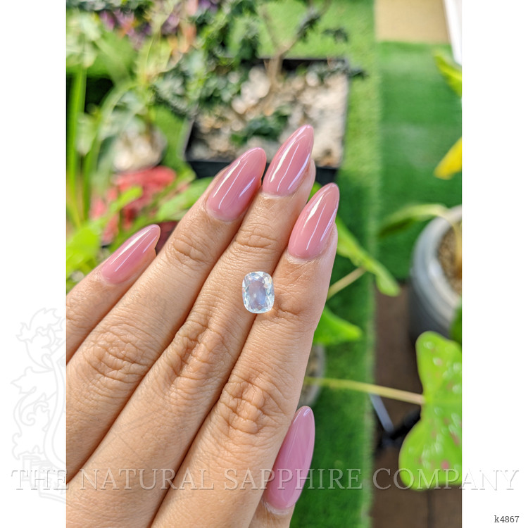 1.42 Ct. Moonstone from Ceylon (Sri Lanka)