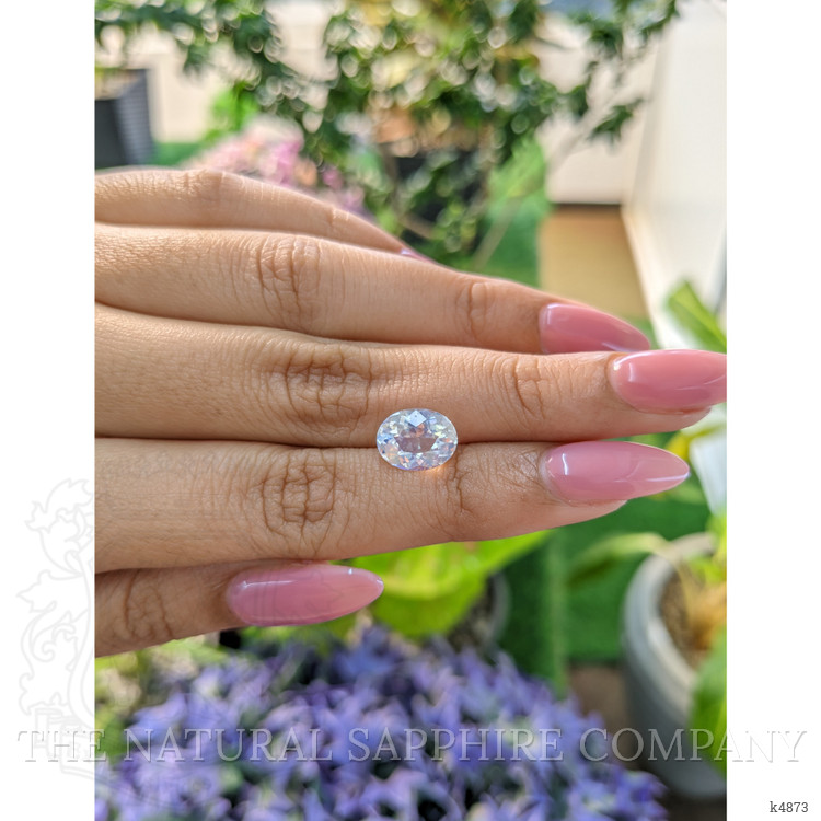 2.42 Ct. Moonstone from Ceylon (Sri Lanka)