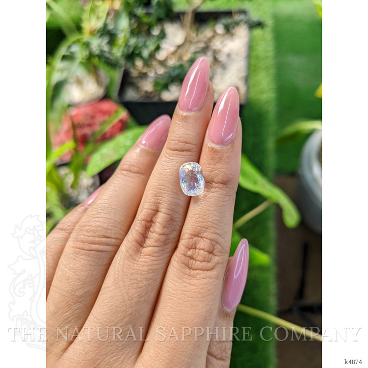 2.51 Ct. Moonstone from Ceylon (Sri Lanka)