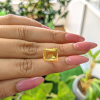 4.73 Ct. Citrine from Brazil Life Style