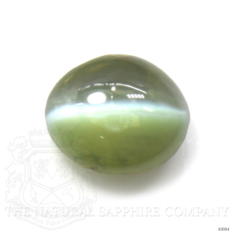0.95 Ct. Cabochon Chrysoberyl from Ceylon (Sri Lanka)