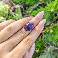 11.37 Ct. Cabochon Amethyst from Brazil Life Style