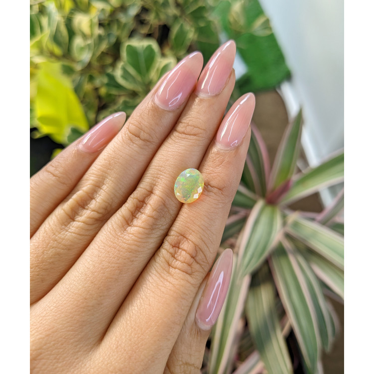 1.46 Ct. White Opal from Australia