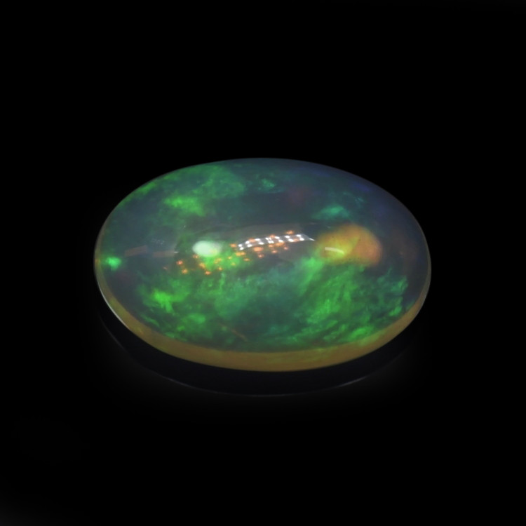 1.82 Ct. Cabochon Crystal/Jelly Opal from Australia