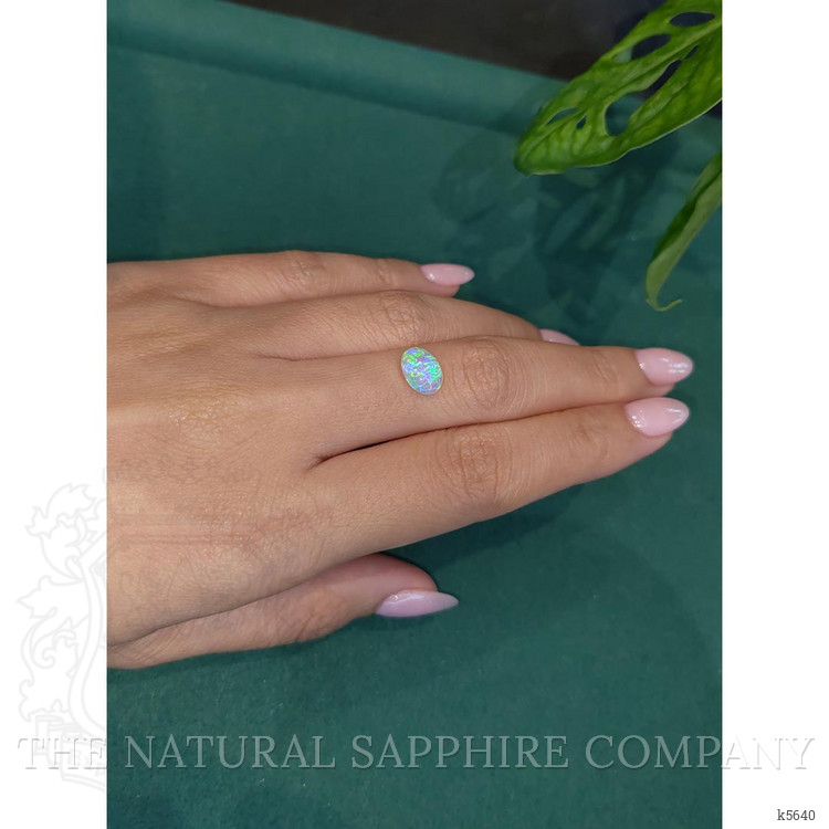 1.36 Ct. Cabochon Crystal/Jelly Opal from Australia