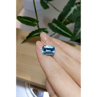 8.65 Ct. Topaz from Ceylon (Sri Lanka) Life Style