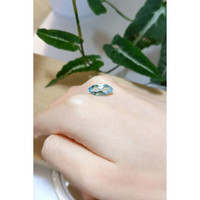 3.89 Ct. Topaz from Ceylon (Sri Lanka) Life Style