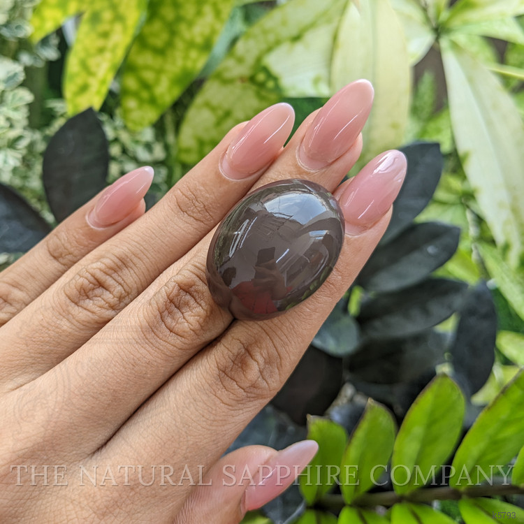 101.73 Ct. Cabochon Moonstone from Ceylon (Sri Lanka)