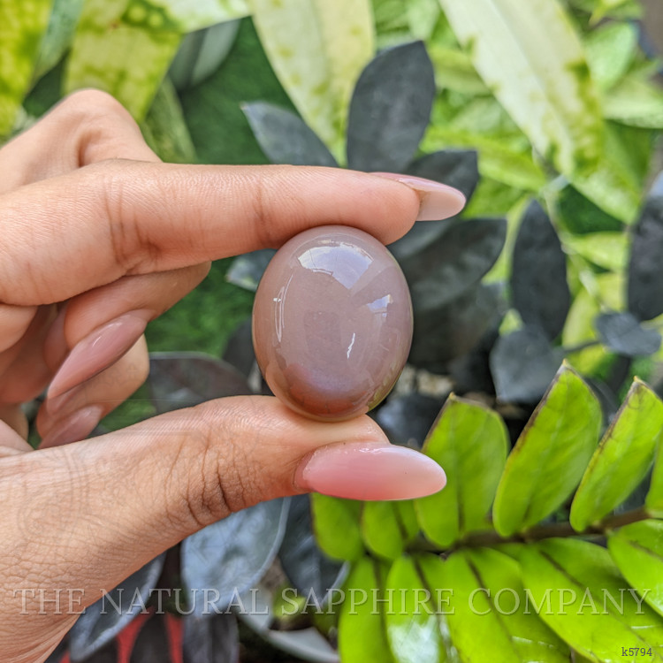 106.77 Ct. Cabochon Moonstone from Ceylon (Sri Lanka)