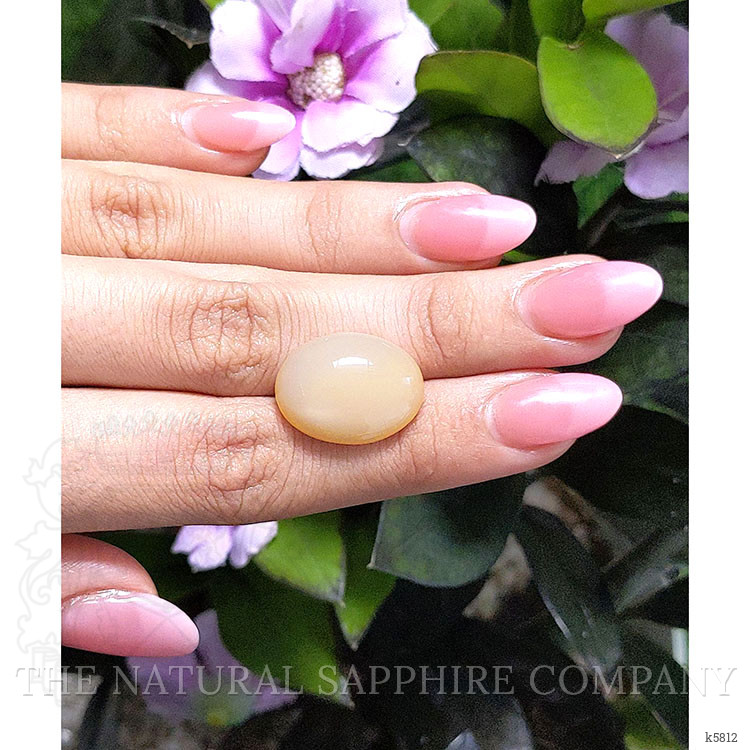 14.18 Ct. Cabochon Moonstone from Ceylon (Sri Lanka)