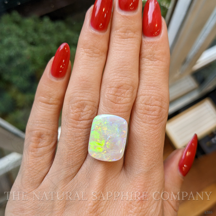 8.86 Ct. Crystal/Jelly Opal from Australia