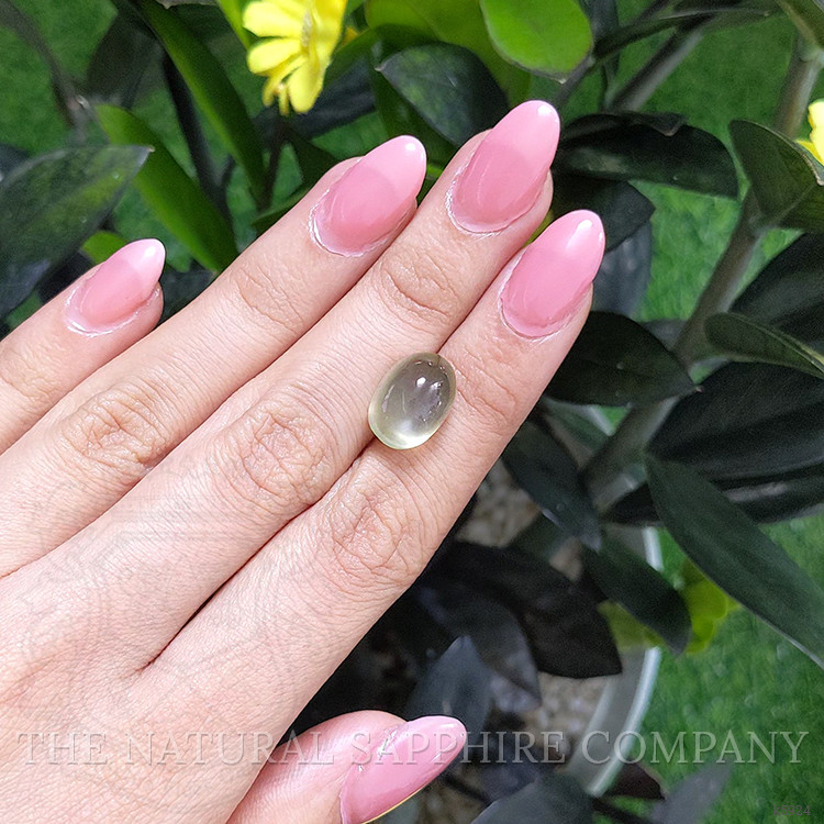 8.78 Ct. Cabochon Moonstone from Ceylon (Sri Lanka)