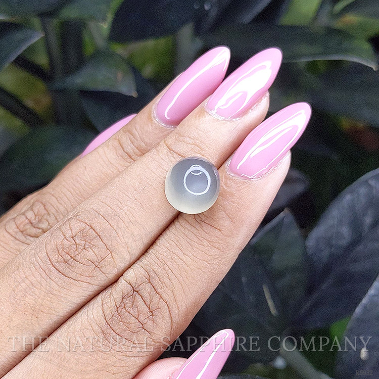 7.44 Ct. Cabochon Moonstone from Ceylon (Sri Lanka)