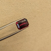 5.40 Ct. Spinel from Ceylon (Sri Lanka) Life Style
