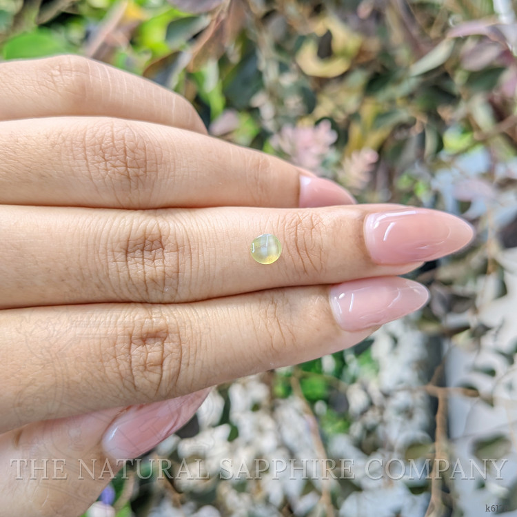 0.79 Ct. Cabochon Chrysoberyl from Ceylon (Sri Lanka)