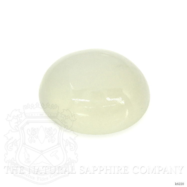 7.87 Ct. Cabochon Moonstone from Ceylon (Sri Lanka)