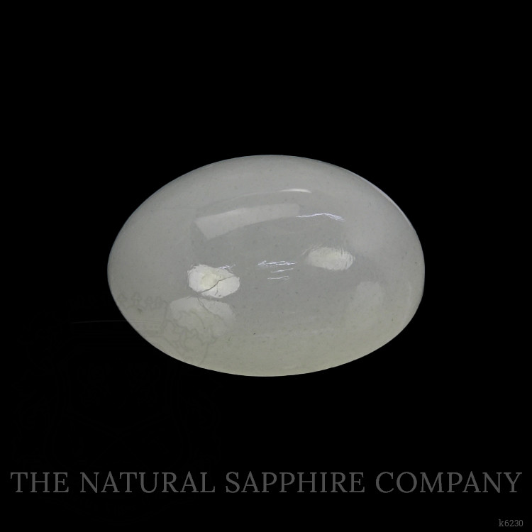 8.79 Ct. Cabochon Moonstone from Ceylon (Sri Lanka)