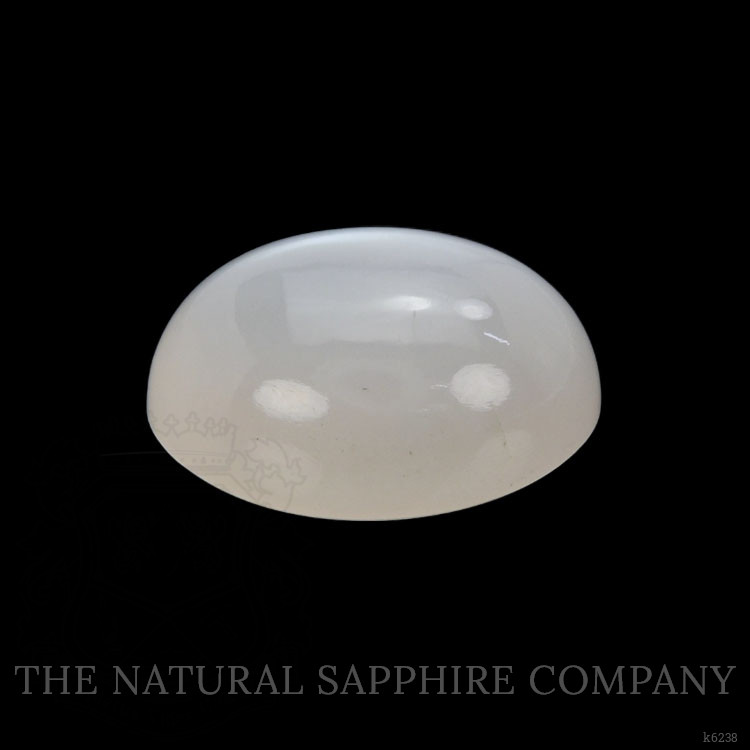 4.76 Ct. Cabochon Moonstone from Ceylon (Sri Lanka)