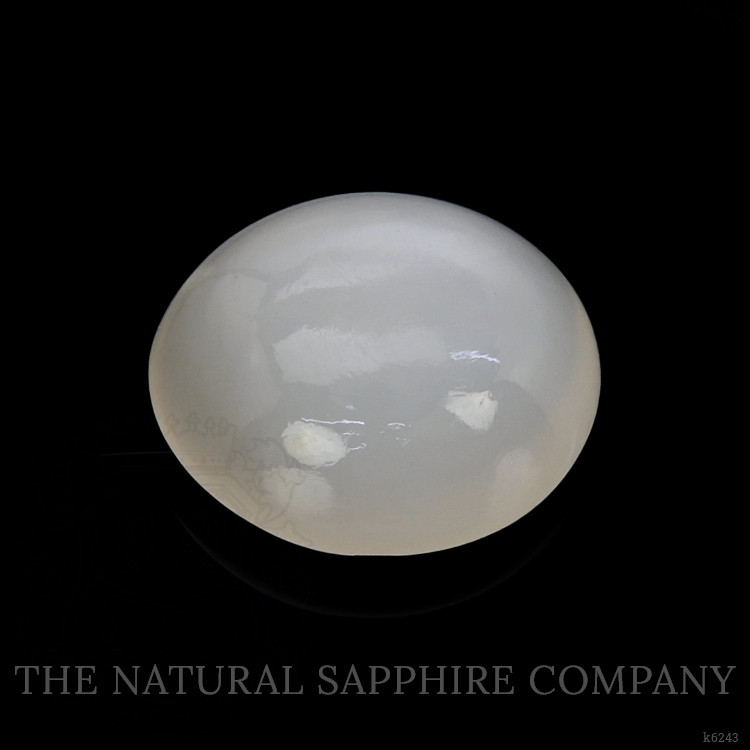 5.58 Ct. Cabochon Moonstone from Ceylon (Sri Lanka)