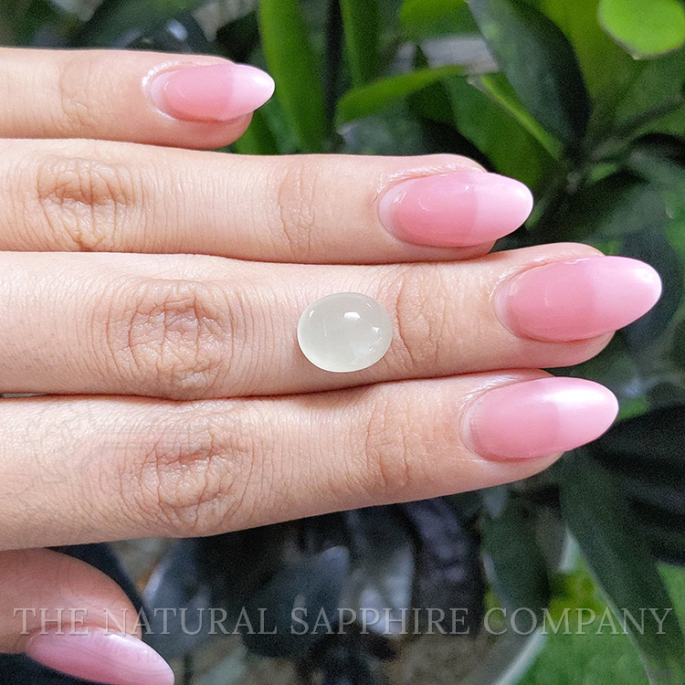 4.31 Ct. Cabochon Moonstone from Ceylon (Sri Lanka)