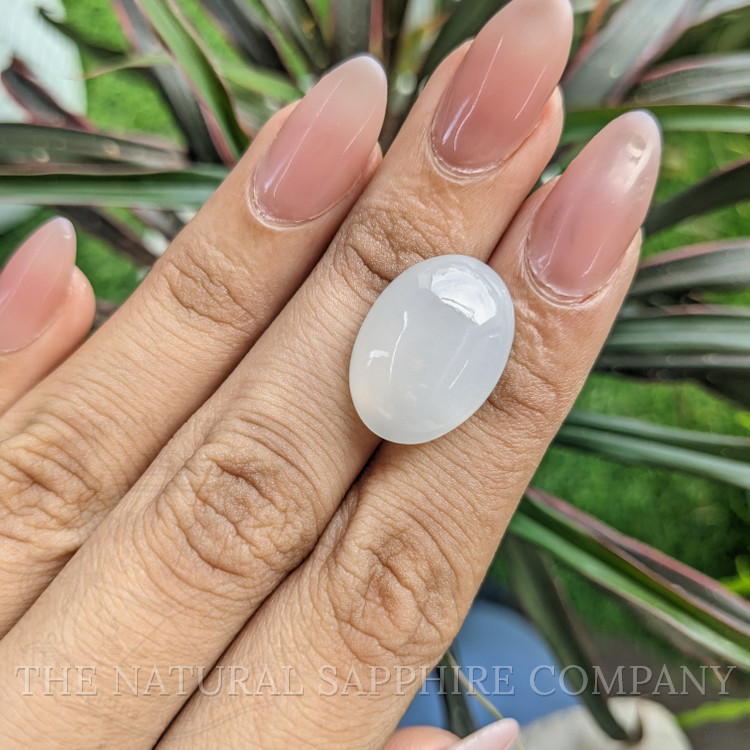 15.16 Ct. Cabochon Moonstone from Ceylon (Sri Lanka)
