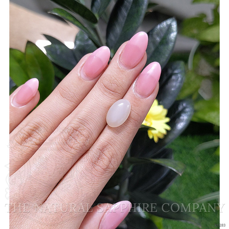 5.34 Ct. Cabochon Moonstone from Ceylon (Sri Lanka)