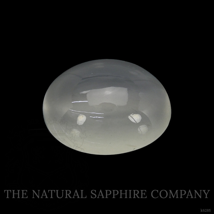 11.73 Ct. Cabochon Moonstone from Ceylon (Sri Lanka)