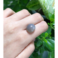 14.50 Ct. Cabochon Moonstone from Ceylon (Sri Lanka) Life Style