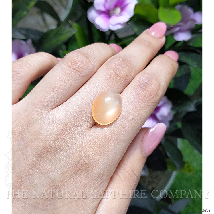 11.11 Ct. Cabochon Moonstone from Ceylon (Sri Lanka)