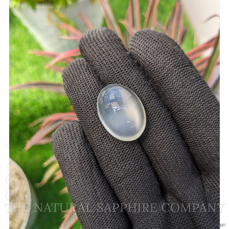 25.42 Ct. Cabochon Moonstone from Ceylon (Sri Lanka)