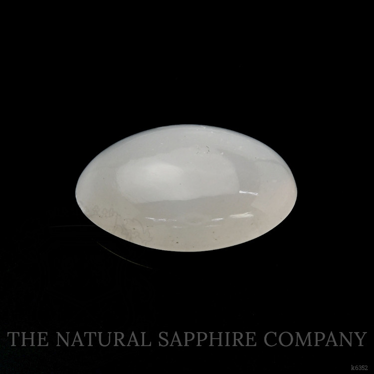 12.30 Ct. Cabochon Moonstone from Ceylon (Sri Lanka)