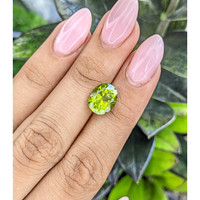 4.38 Ct. Peridot from Ceylon (Sri Lanka) Life Style