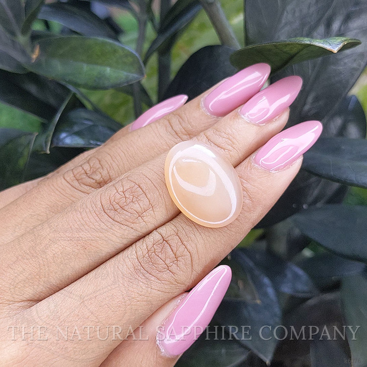 14.13 Ct. Cabochon Moonstone from Ceylon (Sri Lanka)