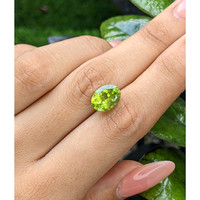3.94 Ct. Peridot from Ceylon (Sri Lanka) Life Style
