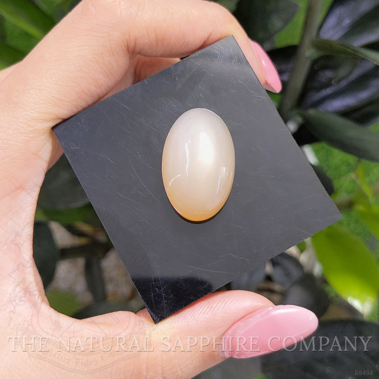 32.53 Ct. Cabochon Moonstone from Ceylon (Sri Lanka)