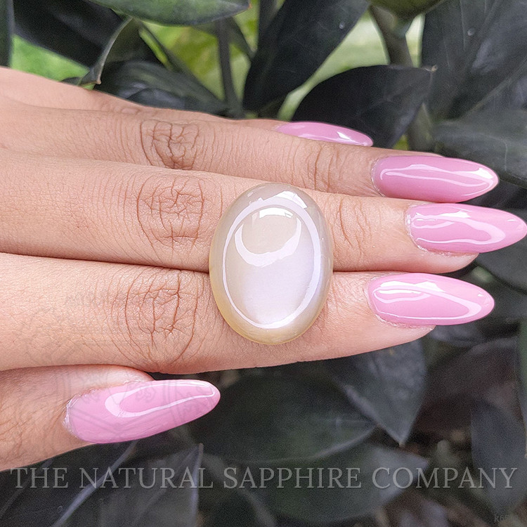 25.05 Ct. Cabochon Moonstone from Ceylon (Sri Lanka)