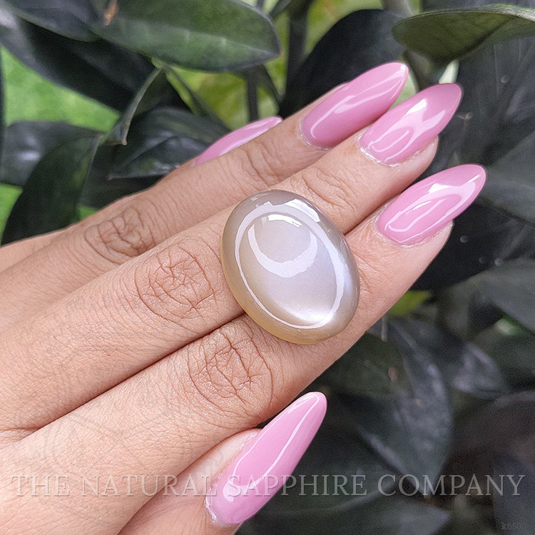 25.05 Ct. Cabochon Moonstone from Ceylon (Sri Lanka)