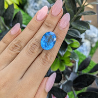 20.74 Ct. Topaz from Ceylon (Sri Lanka) Life Style