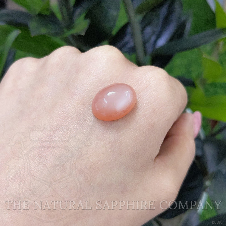 14.30 Ct. Cabochon Moonstone from Ceylon (Sri Lanka)