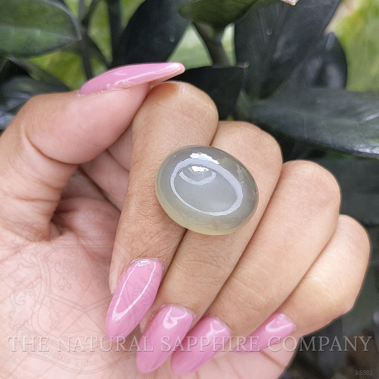 33.32 Ct. Cabochon Moonstone from Ceylon (Sri Lanka)