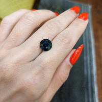 3.07 Ct. Spinel from Ceylon (Sri Lanka) Life Style