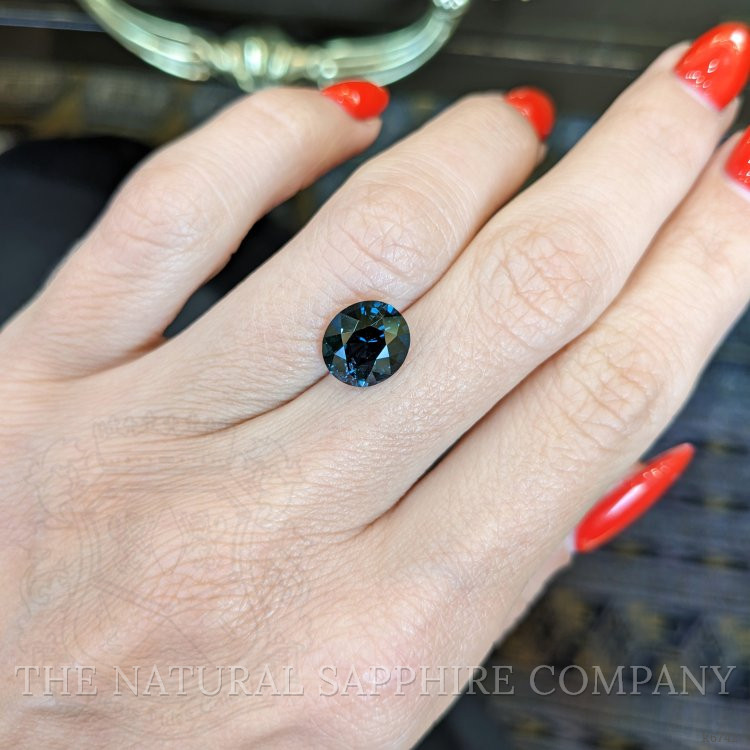 3.17 Ct. Spinel from Ceylon (Sri Lanka)