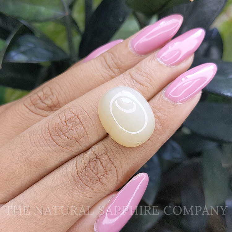 29.04 Ct. Cabochon Moonstone from Ceylon (Sri Lanka)