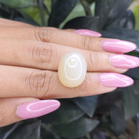 29.04 Ct. Cabochon Moonstone from Ceylon (Sri Lanka) Life Style