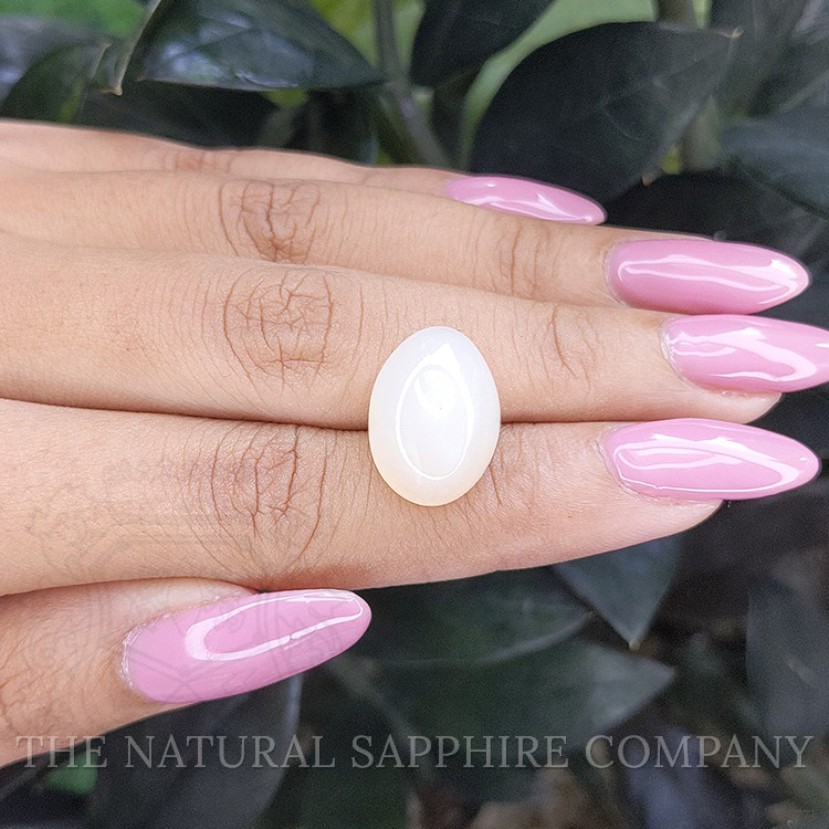 11.13 Ct. Cabochon Moonstone from Ceylon (Sri Lanka)