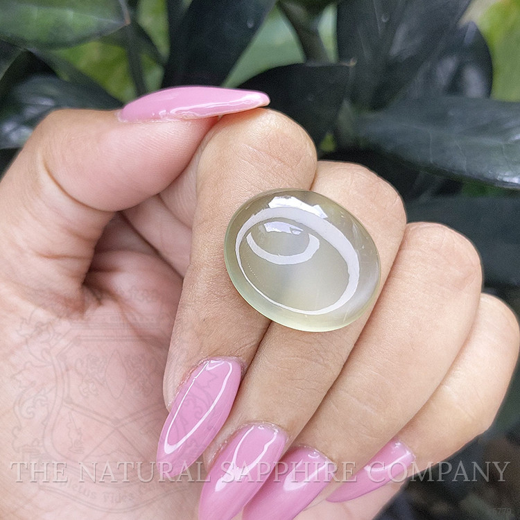 22.96 Ct. Cabochon Moonstone from Ceylon (Sri Lanka)